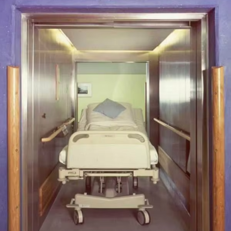 Lift Tandu Rumah Sakit VTEH101 dengan Penggerak AC Bersertifikat ISO Kapasitas Tinggi untuk Transportasi Tandu Pasien Pengoperasian yang Aman dan Lancar