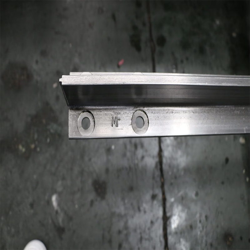 VTSP105 Suku Cadang & Aksesori Lift Rel Panduan Lift Dingin T78 Rel Baja Presisi